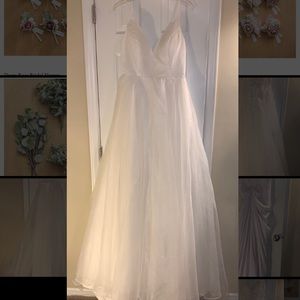 Spaghetti Strap Vneck Ballgown Wedding Dress